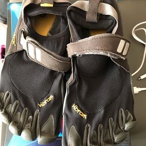 Men’s Vibram Five Toe Shoes